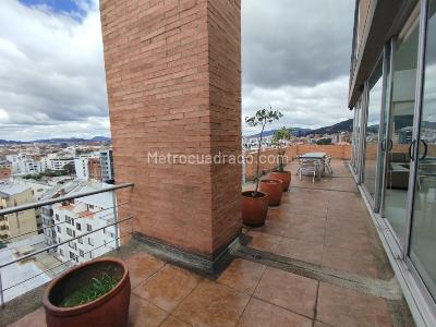 Apartamento de 3 alcobas en venta en Santa Barbara Oriental, Bogotá, 291 m² · foto 13 de 20