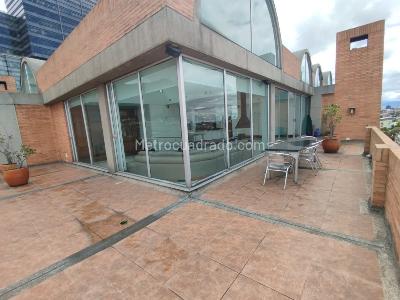 Apartamento de 3 alcobas en venta en Santa Barbara Oriental, Bogotá, 291 m² · foto 14 de 20