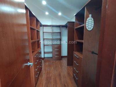 Apartamento de 3 alcobas en venta en Santa Barbara Oriental, Bogotá, 291 m² · foto 20 de 20