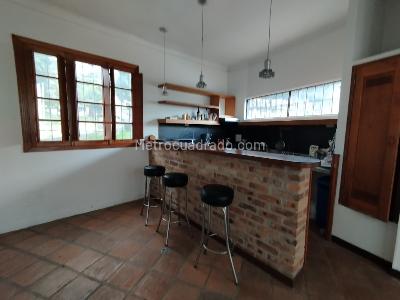 Casa de 5 alcobas en venta en Bosque Izquierdo, Bogotá, 423 m² · foto 5 de 18