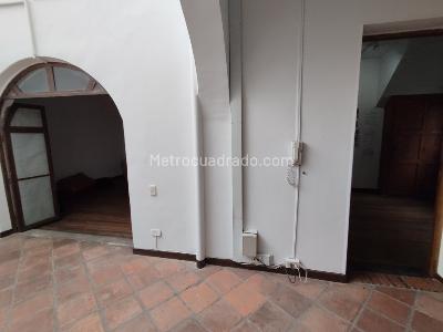 Casa de 5 alcobas en venta en Bosque Izquierdo, Bogotá, 423 m² · foto 6 de 18