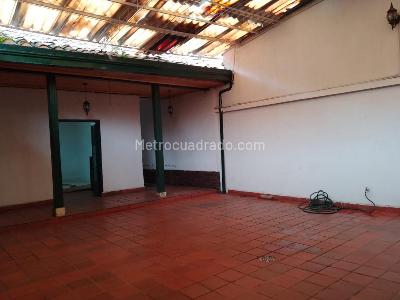 Casa de 5 alcobas en venta en Centro, Funza, 439 m² · foto 3 de 20