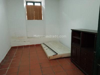 Casa de 5 alcobas en venta en Centro, Funza, 439 m² · foto 11 de 20