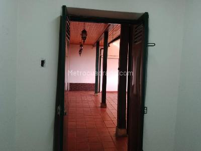 Casa de 5 alcobas en venta en Centro, Funza, 439 m² · foto 18 de 20