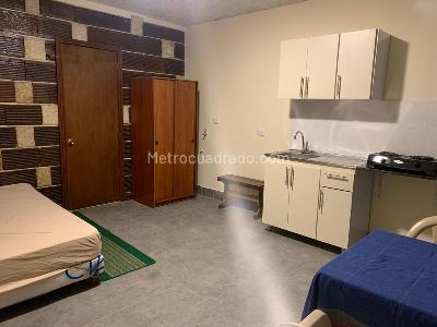 Casa de 5 alcobas en venta en Pardo Rubio, Bogotá, 475 m² · foto 7 de 20