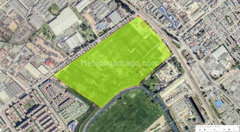 Lote en Venta, Fontibon, Bogotá D.C. - Más