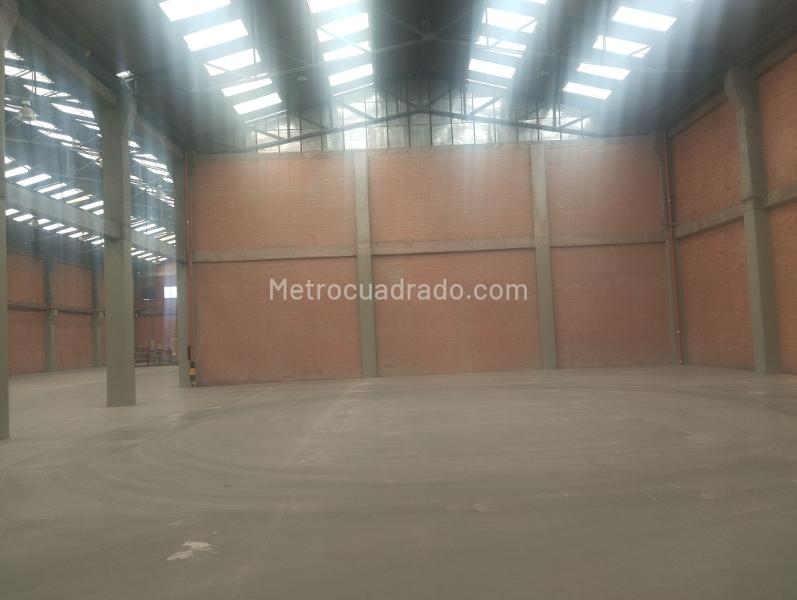 Bodega en Arriendo, Montevideo, Bogotá D.C. - Vista 4