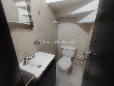 Casa de 3 alcobas en venta en Mandalay I Sector, Bogotá, 144 m² · foto 10 de 20