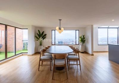 Apartamento en venta en Los Rosales, Bogotá · foto 11 de 20
