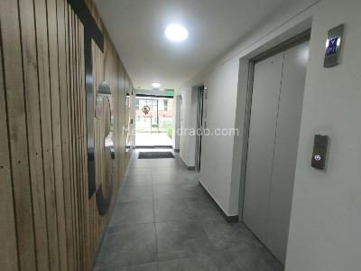 Apartamento de 3 alcobas en venta en La Felicidad, Bogotá, 77 m² · foto 3 de 20