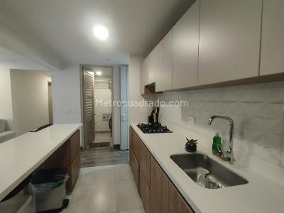 Apartamento de 3 alcobas en venta en La Felicidad, Bogotá, 77 m² · foto 5 de 20