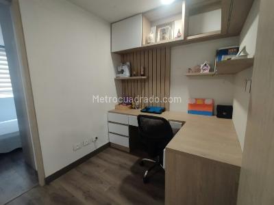Apartamento de 3 alcobas en venta en La Felicidad, Bogotá, 77 m² · foto 14 de 20