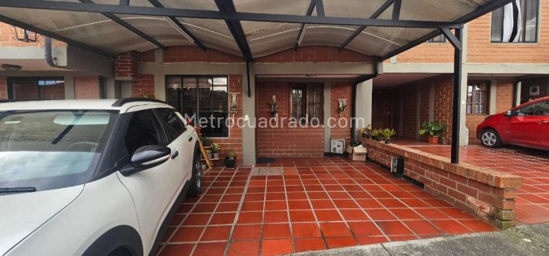 Casa – Pereira, Corocito - Más