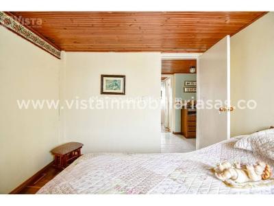 Apartamento de 3 alcobas en venta en Aquilino Villegas, Manizales, 80 m² · foto 3 de 12