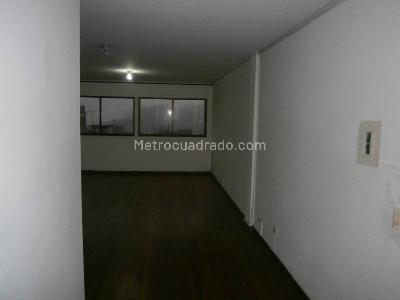 Apartamento en venta en Terminal Antiguo, Manizales · foto 11 de 18