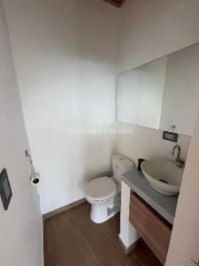 Casa de 3 alcobas en venta en Tejares, Manizales, 144 m² · foto 8 de 9