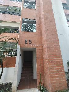 Apartamento de 4 alcobas en venta en Guadalupe, Cali, 106 m² · foto 2 de 20