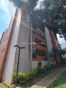 Apartamento de 4 alcobas en venta en Guadalupe, Cali, 106 m² · foto 3 de 20