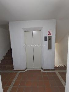 Apartamento de 4 alcobas en venta en Guadalupe, Cali, 106 m² · foto 4 de 20