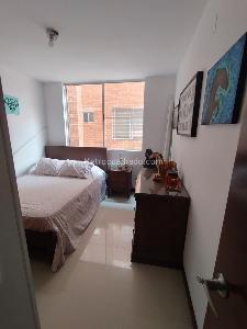 Apartamento de 4 alcobas en venta en Guadalupe, Cali, 106 m² · foto 15 de 20