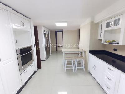 Casa de 5 alcobas en venta en Ciudad Jardin, Cali, 390 m² · foto 16 de 20