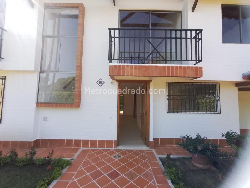 Casa en Arriendo, Pance, Cali – další