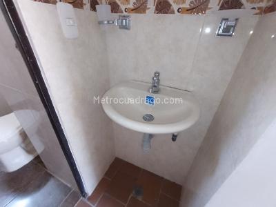 Apartamento de 3 alcobas en venta en Torres De Comfandi, Cali, 58 m² · foto 8 de 13