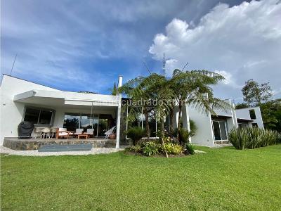 Casa de 3 alcobas en venta en Llanogrande, Rionegro, 1850 m² · foto 14 de 16