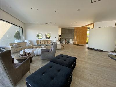 Casa de 5 alcobas en venta en Las Palmas, Medellín · foto 12 de 20