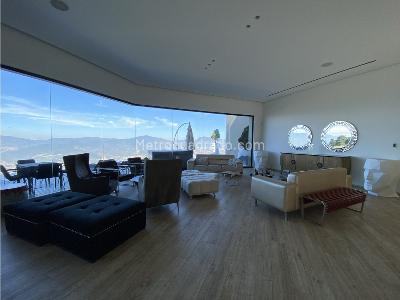 Casa de 5 alcobas en venta en Las Palmas, Medellín · foto 16 de 20