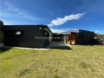 Casa de 3 alcobas en venta en Llanogrande, Rionegro · foto 10 de 13