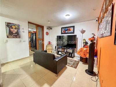 Casa de 4 alcobas en venta en La Paz, Envigado, 191 m² · foto 10 de 20