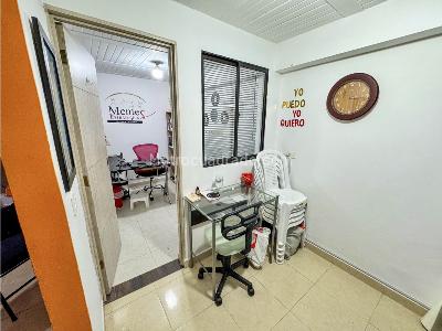 Casa de 4 alcobas en venta en La Paz, Envigado, 191 m² · foto 12 de 20