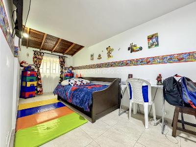 Casa de 4 alcobas en venta en La Paz, Envigado, 191 m² · foto 19 de 20