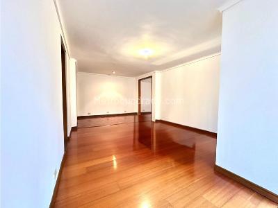 Apartamento de 3 alcobas en venta en Manila, Medellín, 197 m² · foto 3 de 20