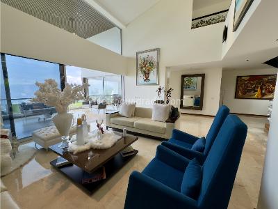 Casa de 5 alcobas en venta en Las Palmas, Medellín, 1150 m² · foto 3 de 20