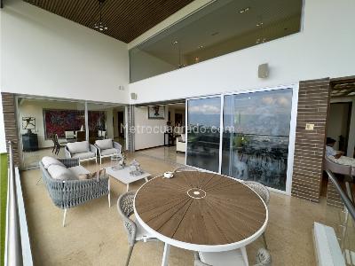 Casa de 5 alcobas en venta en Las Palmas, Medellín, 1150 m² · foto 6 de 20