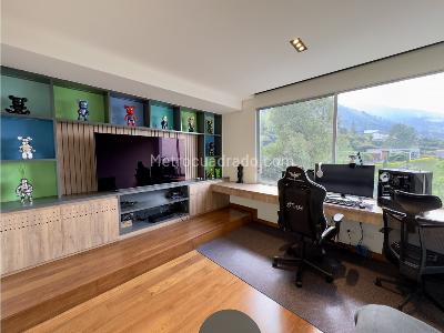 Casa de 5 alcobas en venta en Las Palmas, Medellín, 1150 m² · foto 20 de 20