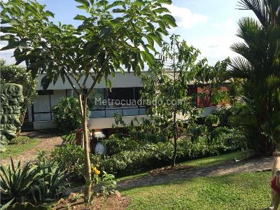 Casa de 4 alcobas en venta en Avenida Del Rio, Pereira · foto 12 de 17