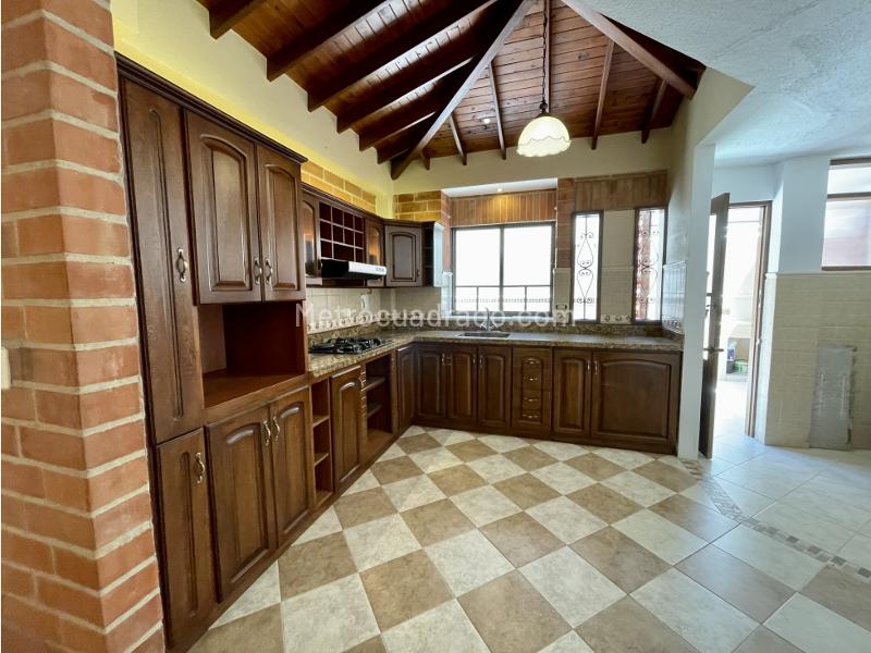Casa – Sabaneta, Cañaveralejo - Más