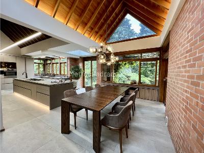 Casa de 3 alcobas en venta en La Calera, Medellín, 484 m² · foto 9 de 20
