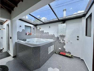 Casa de 4 alcobas en venta en Los Balsos, Medellín, 510 m² · foto 11 de 19