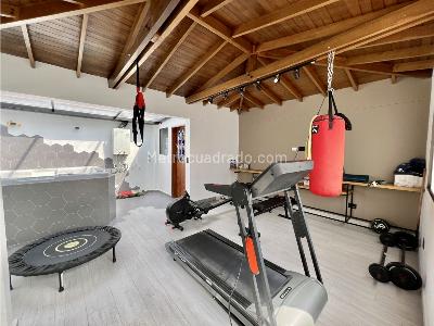 Casa de 4 alcobas en venta en Los Balsos, Medellín, 510 m² · foto 12 de 19