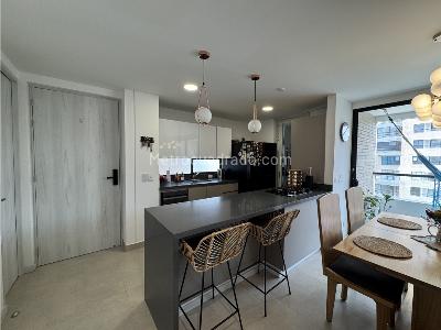 Apartamento en venta en Castropol, Medellín · foto 3 de 17