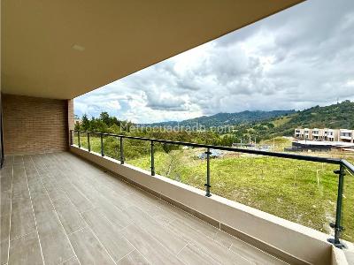 Casa de 3 alcobas en venta en Alto De Las Palmas, Envigado, 328 m² · foto 14 de 14