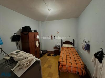 Casa de 5 alcobas en venta en Envigado, Envigado, 500 m² · foto 12 de 20