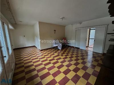 Casa de 5 alcobas en venta en Envigado, Envigado, 500 m² · foto 13 de 20