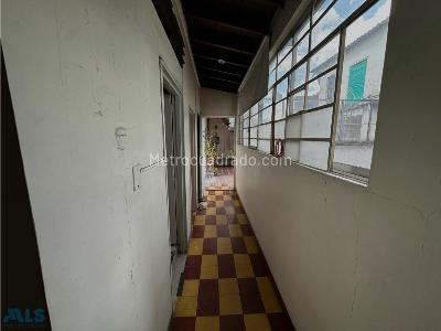 Casa de 5 alcobas en venta en Envigado, Envigado, 500 m² · foto 14 de 20
