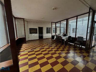Casa de 5 alcobas en venta en Envigado, Envigado, 500 m² · foto 16 de 20