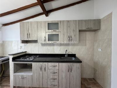 Casa en venta en Suramerica, Itagüí · foto 2 de 18